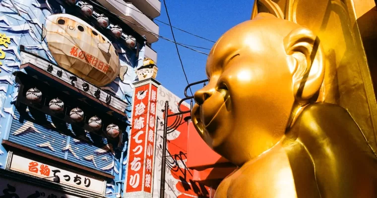 A Symphony of Colors — A Fish Eye’s View of Osaka at Shinsekai