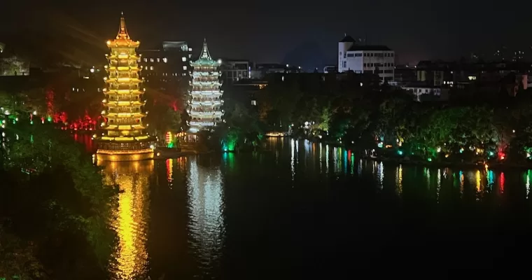 Magnificent Guilin — The Karst Peaks-Hugged Two Rivers and Four Lakes