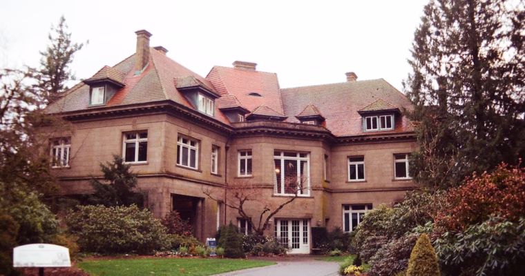 America on Foot — The Pittock Mansion