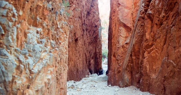 To the Outback and Back — The Wonders of West Macdonnell at Standley Chasm