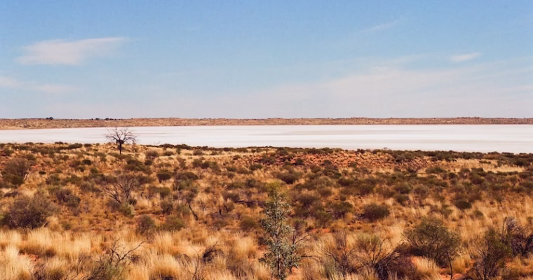 To the Outback and Back — Uluru Preliminaries